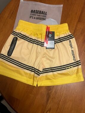 Baseball Lifestyle 101 yellow crayon shorts